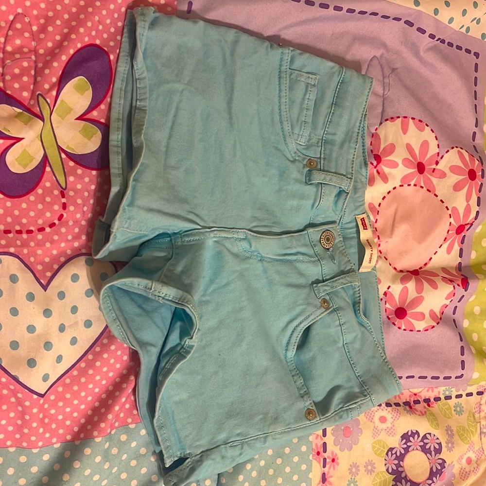 Levi’s shorts Sz 14 Reg ( kids size)
